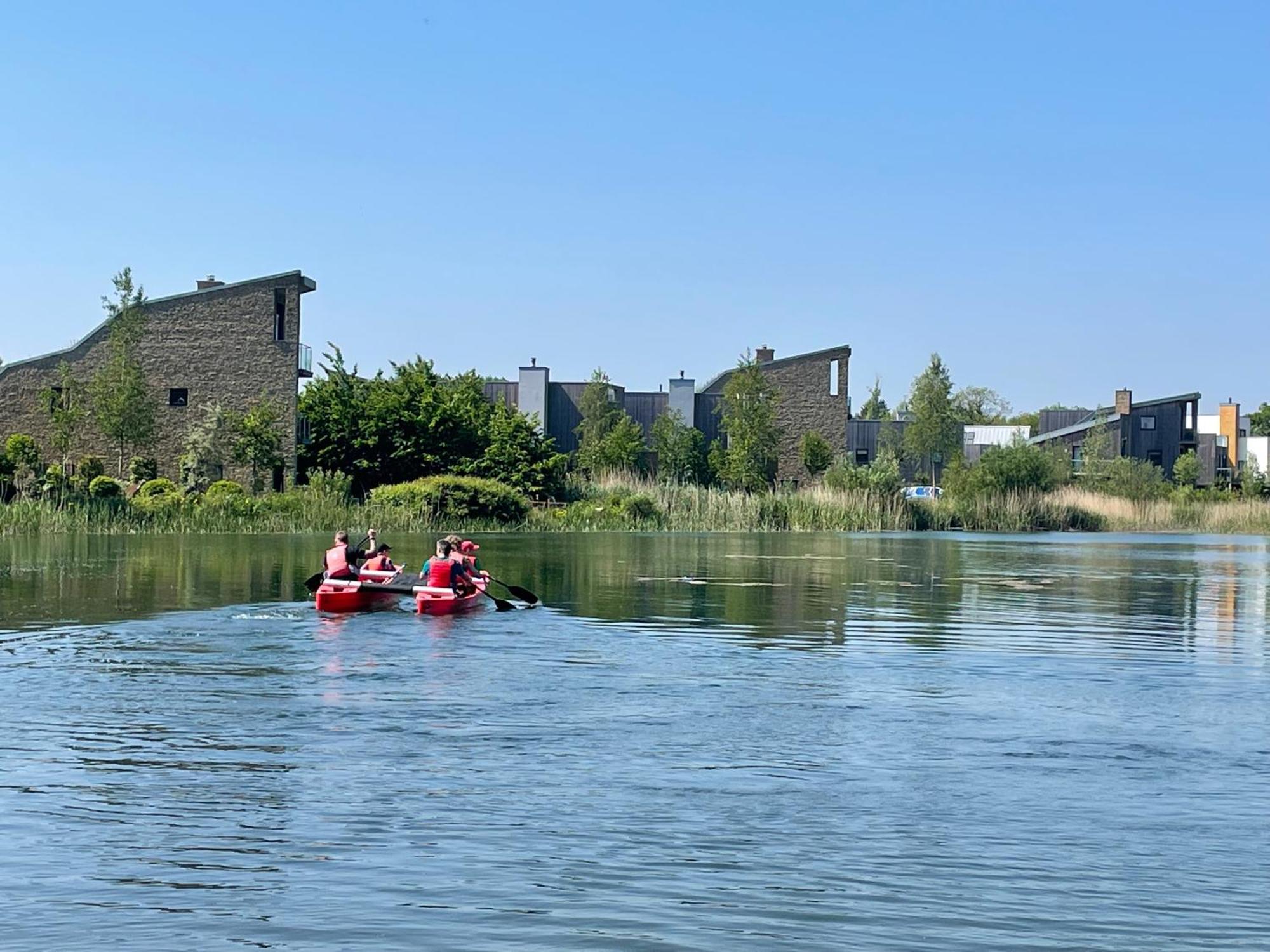 Cosy Cotswold Lodge By Your Home Here - Summer Sale For 3 Plus Nights - Ideal For Families With Log-Burner, Spa, Private Parking And Heated Swimming Pools Ashton Keynes Luaran gambar